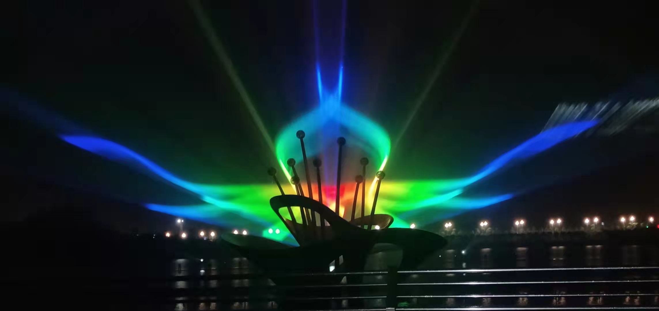 重庆垫江三合湖音乐喷泉(图2)